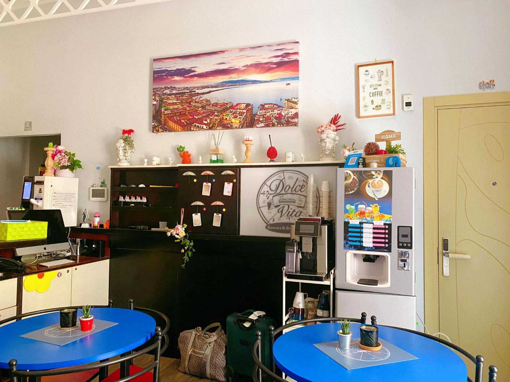 Dolce Vita Rooms Napoli Ngoại thất bức ảnh