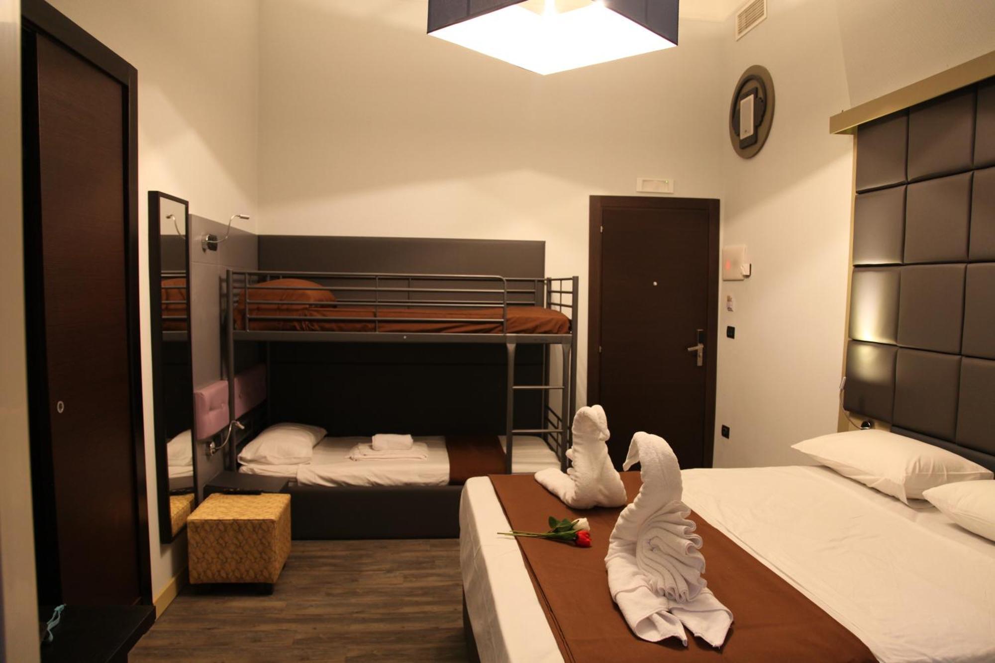 Dolce Vita Rooms Napoli Ngoại thất bức ảnh