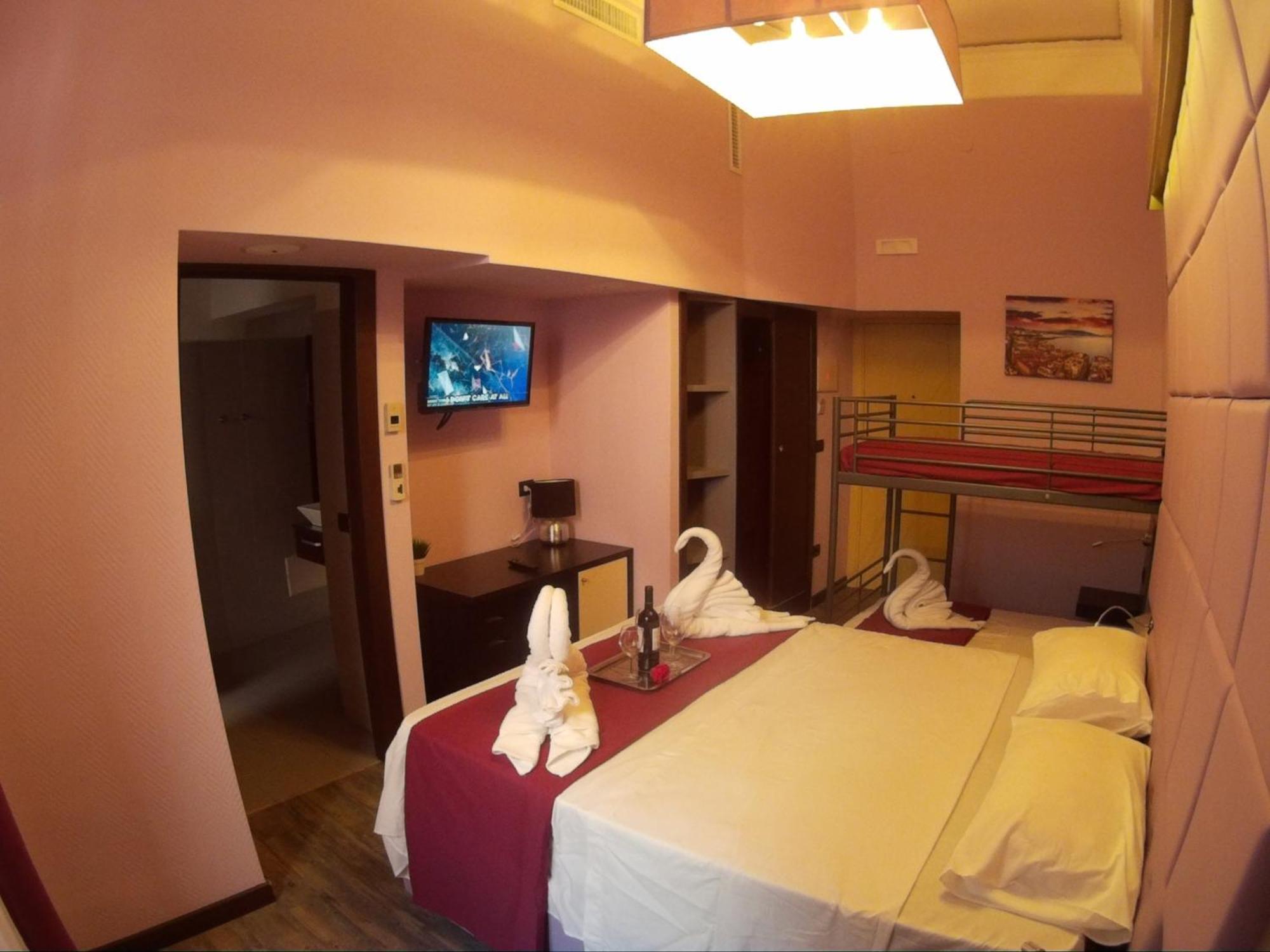 Dolce Vita Rooms Napoli Ngoại thất bức ảnh